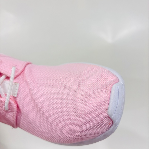 NIKE Roshe One Pink Sports Shoes - Picture 8 of 13